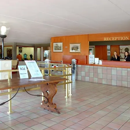 Aldeamento Turístico Real Village