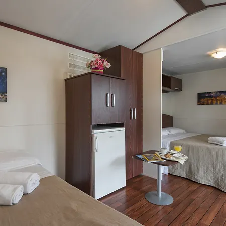 Real Village Holiday park